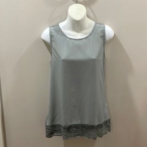 Royal Standard -Gray top - Size Small